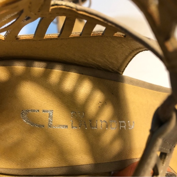 Chinese Laundry Tan Taupe Wedges 8.5 / 39 - Picture 7 of 11